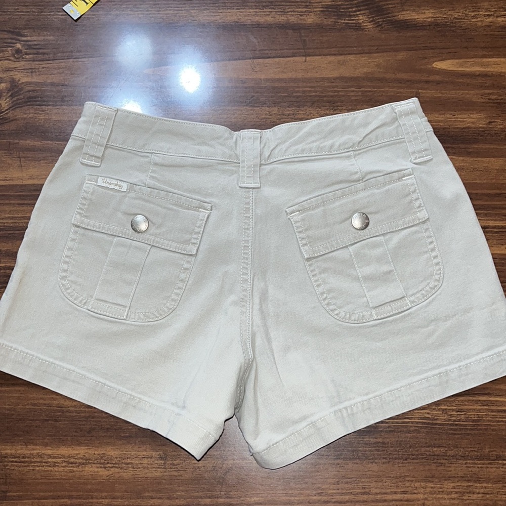 Unionbay khaki shorts size 3 - Picture 7 of 12